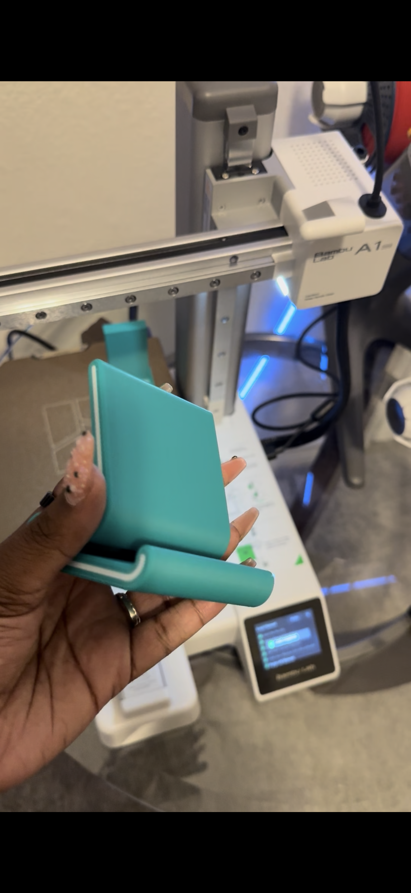 Phone & Tablet Stand (Teal)